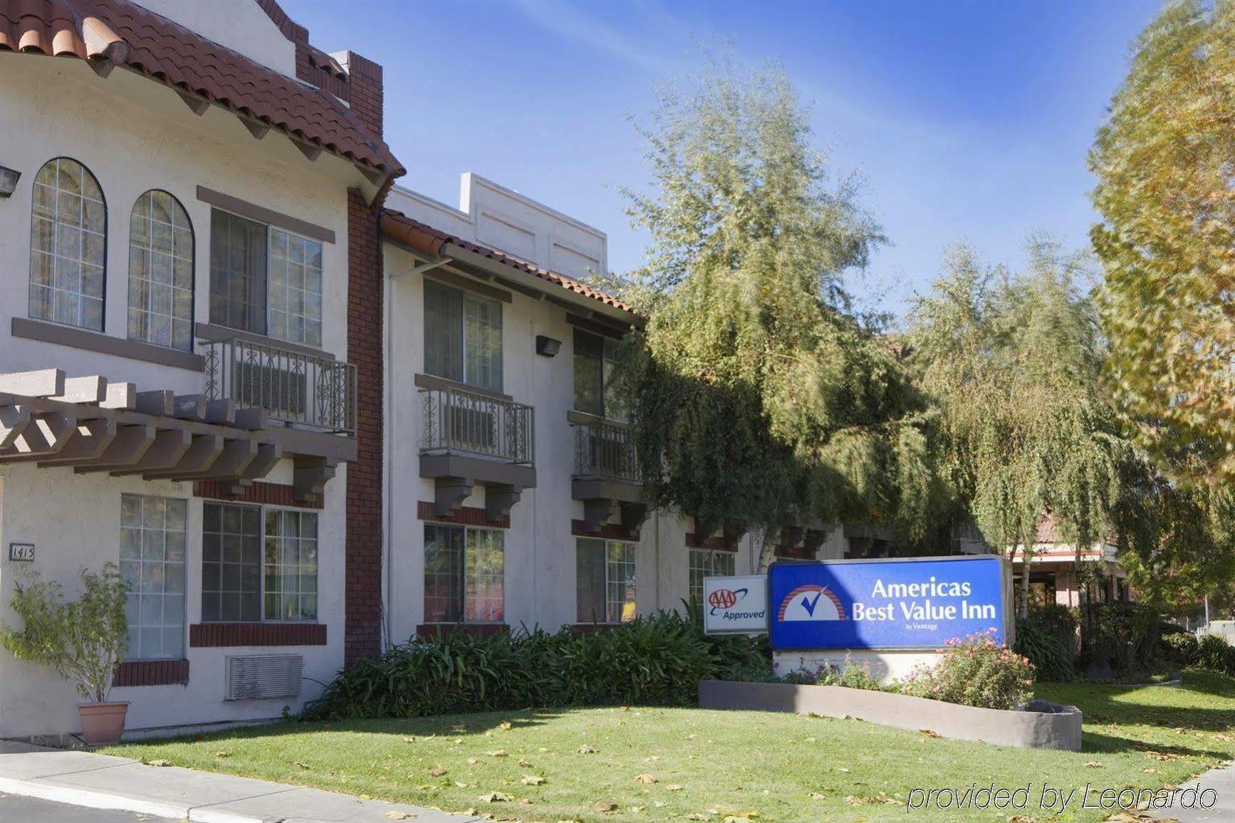 Americas Best Value Inn San Jose Convention Center Екстериор снимка