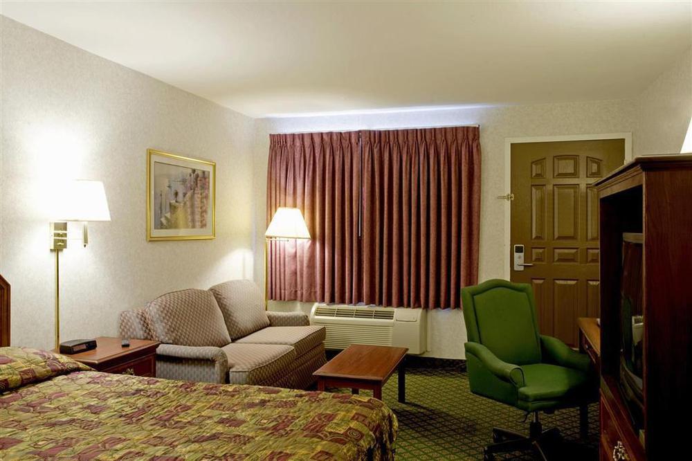 Americas Best Value Inn San Jose Convention Center Стая снимка